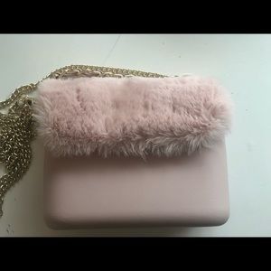 Pink fur o bag
